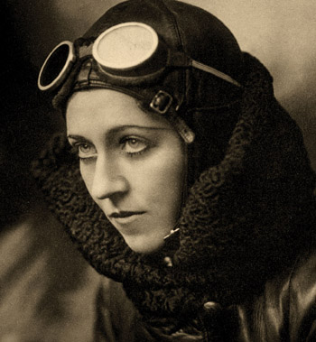 Amy Johnson Hull Aviator